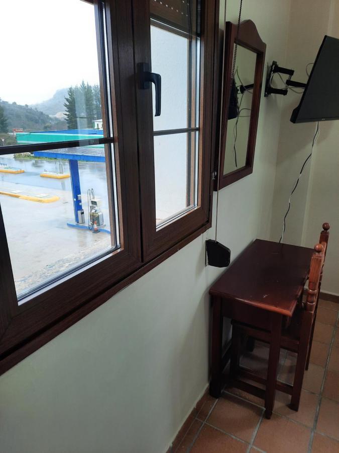 Apartamentos Refugio Del Viajero Parauta Exteriér fotografie