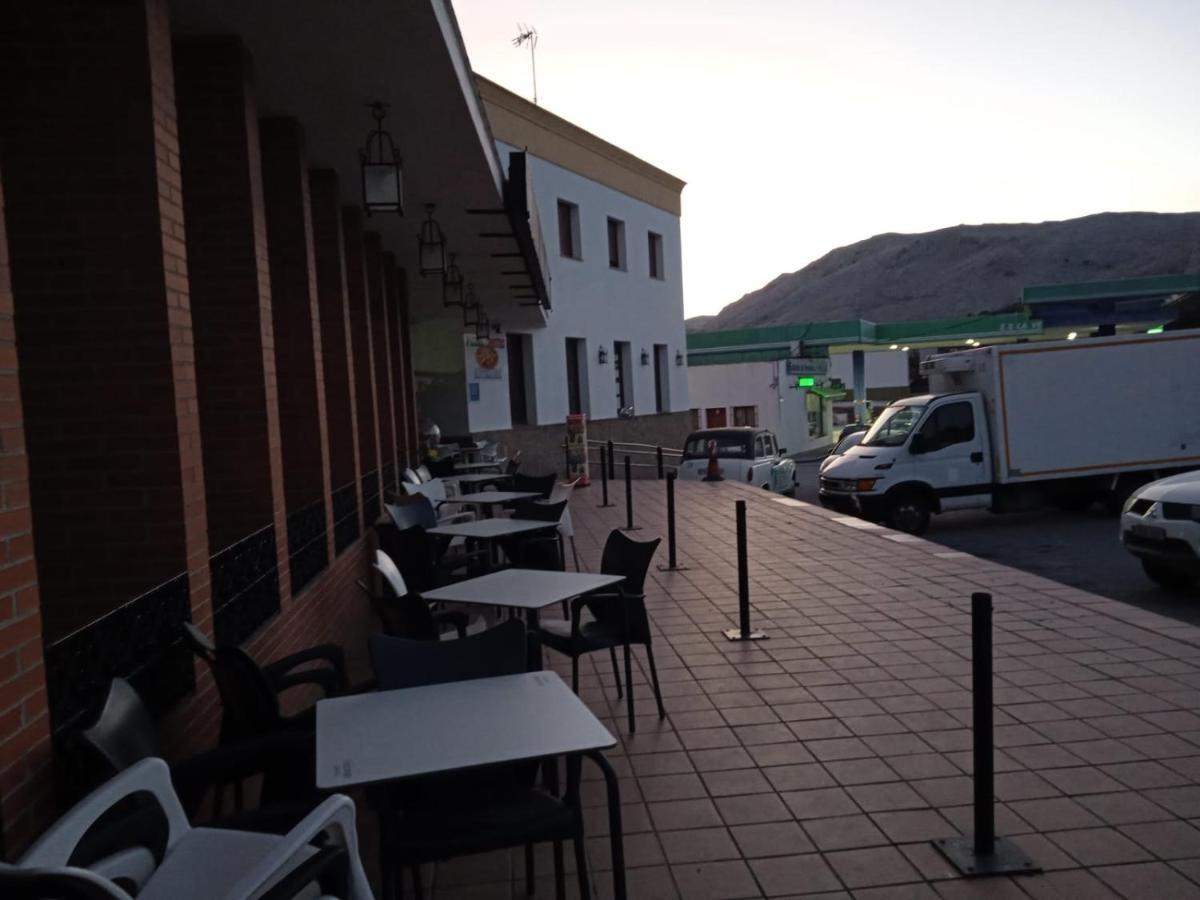 Apartamentos Refugio Del Viajero Parauta Exteriér fotografie